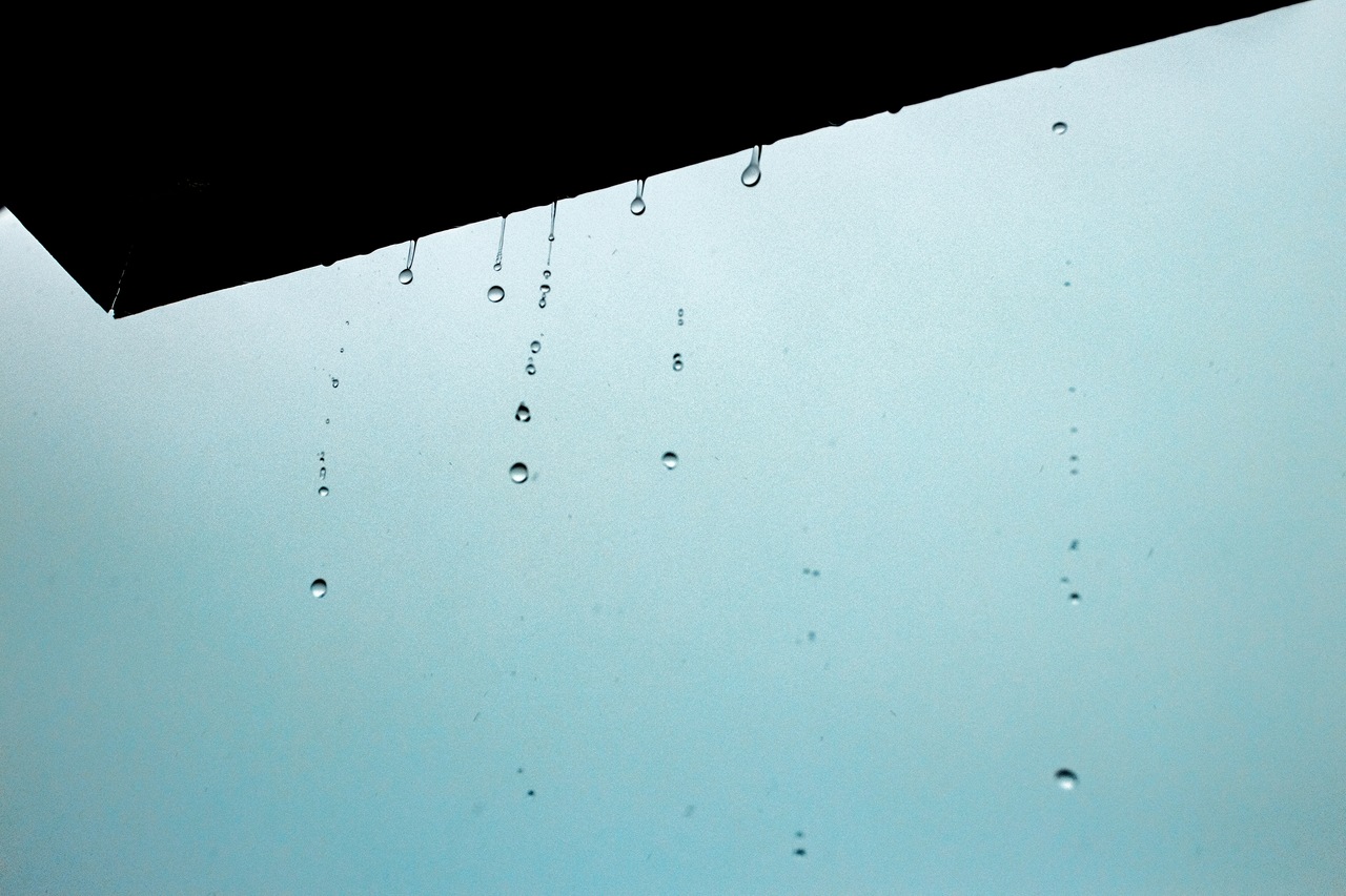Leaky roof windows – how to deal with it?