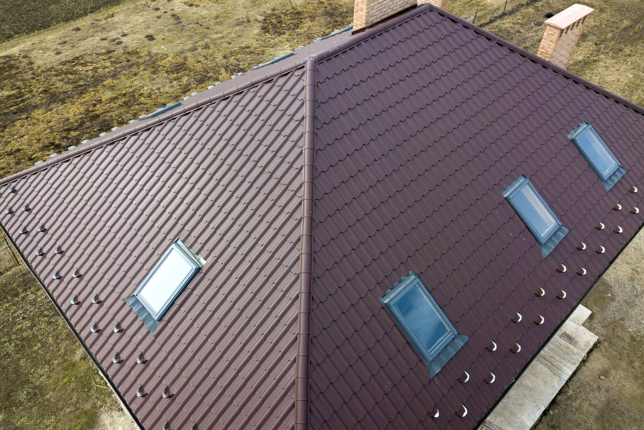 Envelope roof. Advantages and disadvantages?